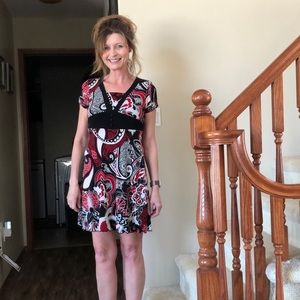 Speechless short sleeve vneck dress